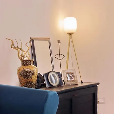 דירה Bright Flat With Wonderful Views In The Centre *