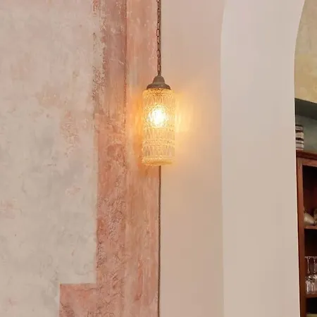 Bright Flat With Wonderful Views In The Centre דירה *