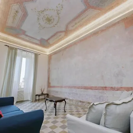 公寓 Bright Flat With Wonderful Views In The Centre 罗马