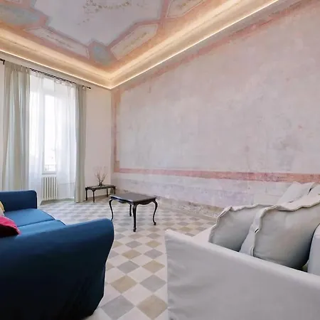 Bright Flat With Wonderful Views In The Centre Apartment Rome